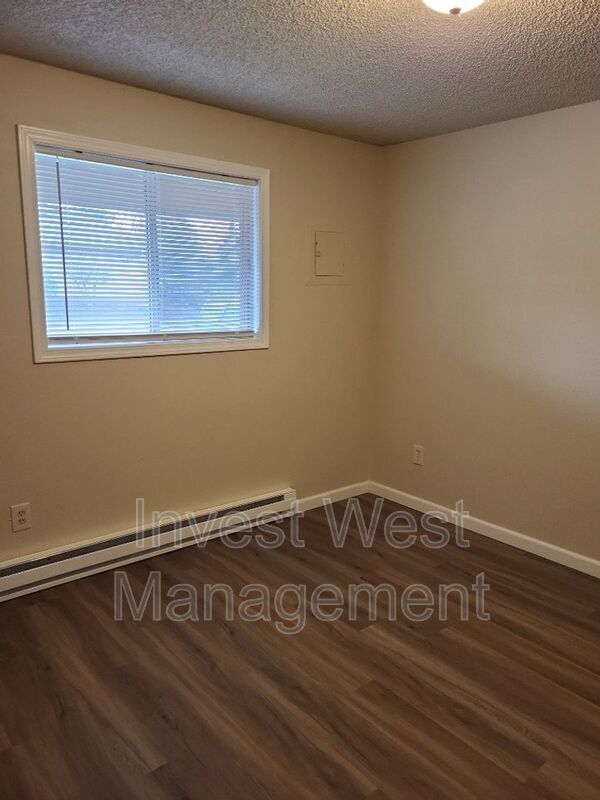 Foto del edificio - 8402 NE 8th Way