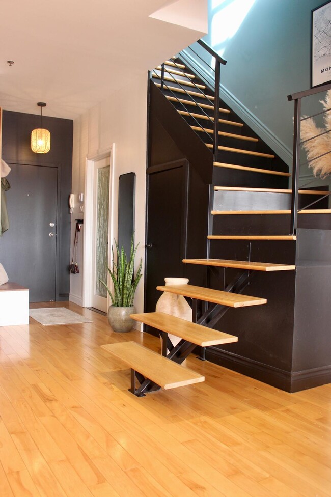 Photo du bâtiment - 7380 Rue Saint-Hubert