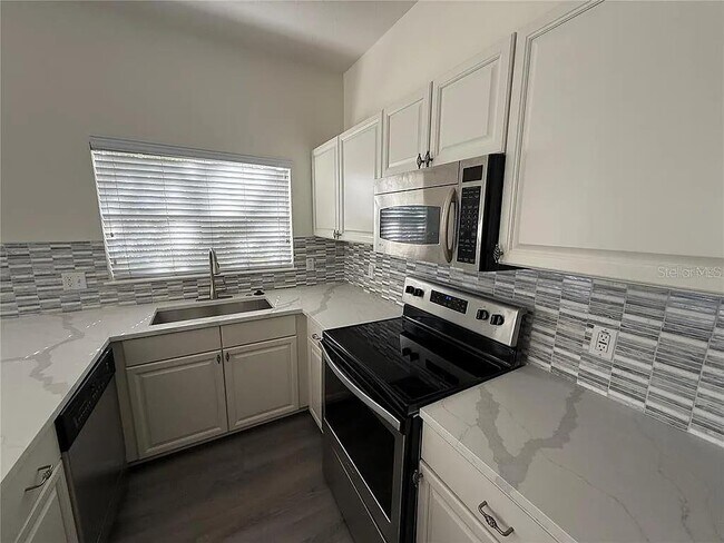 Foto del edificio - 3116 Toscana Cir