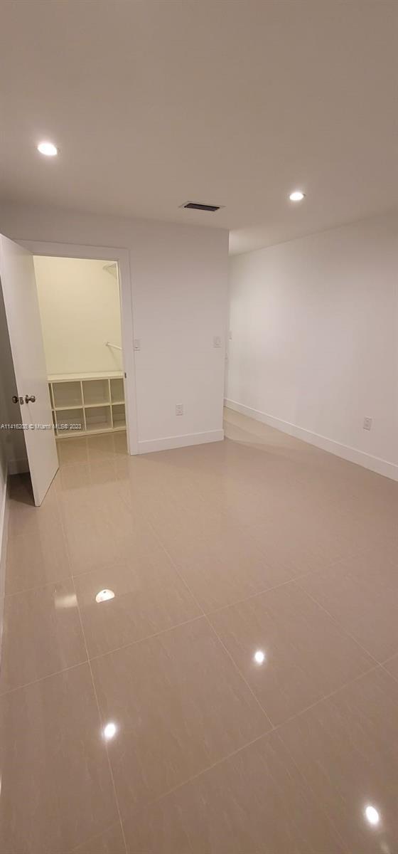 Building Photo - 8041 SW 21st Ct