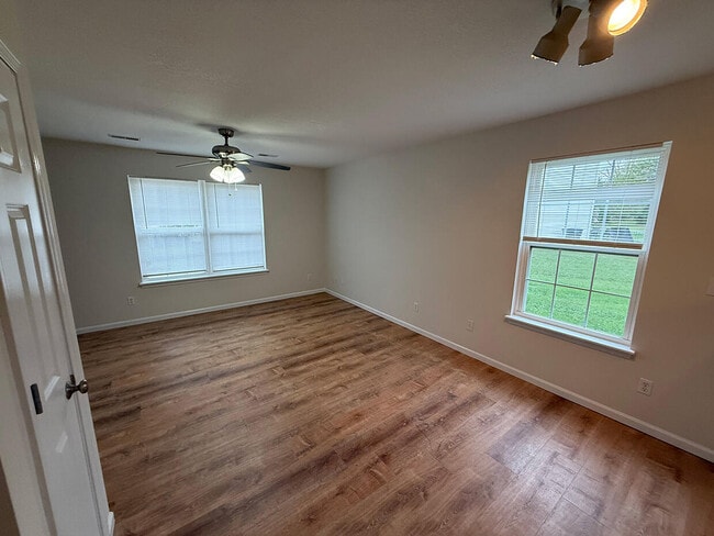 Building Photo - 4114 Hidden Creek Ct