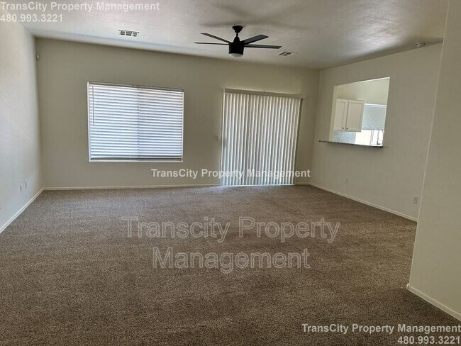 Foto del edificio - 18407 N 20th Pl