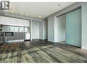 Building Photo - 6461 Telford Ave