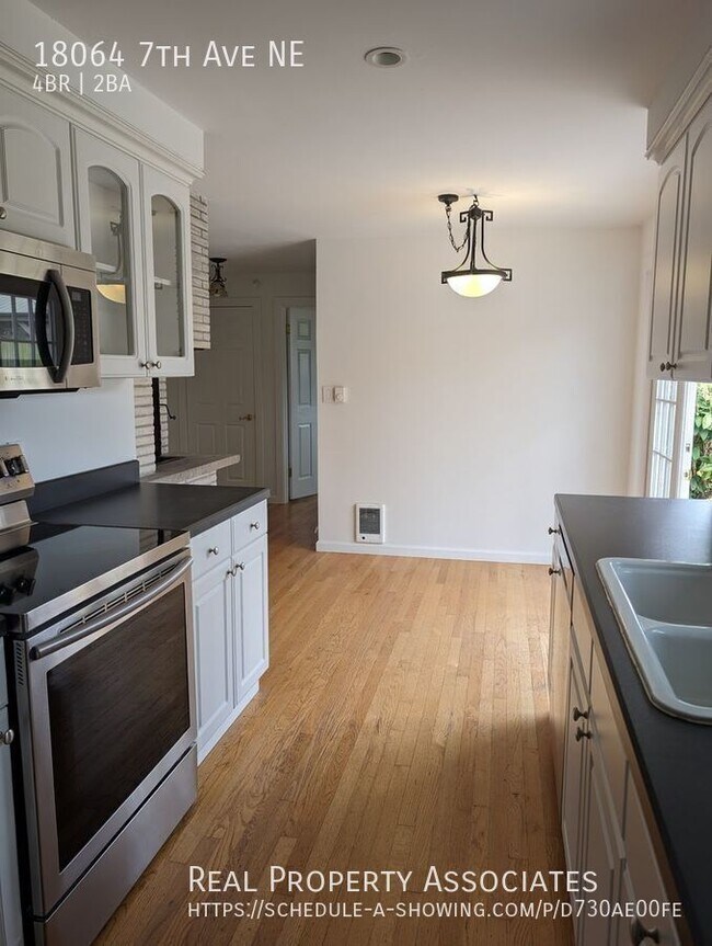 Foto del edificio - 18064 7th Ave NE