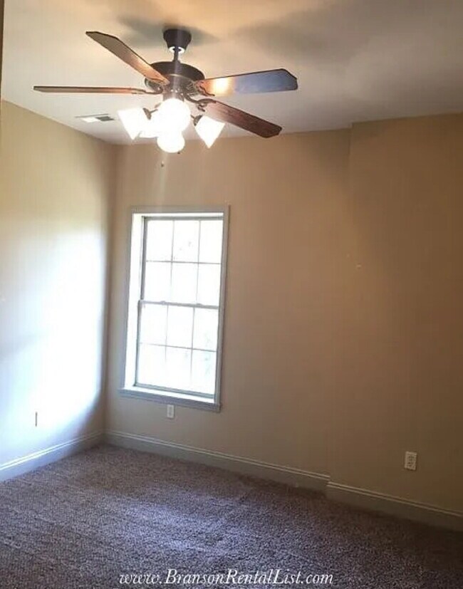 Foto del edificio - Fresh New Look - 4BR 21/2 Bath