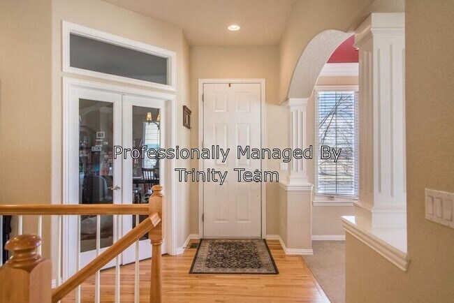 Building Photo - Patio Home   Main Floor Master Suite