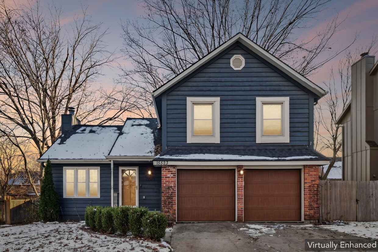 Foto principal - 15523 W 83rd Terrace