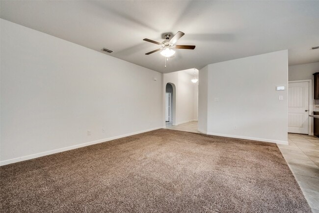 Building Photo - 9112 Stormcrow Dr