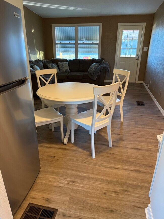 Foto del edificio - 10495 118th Ave