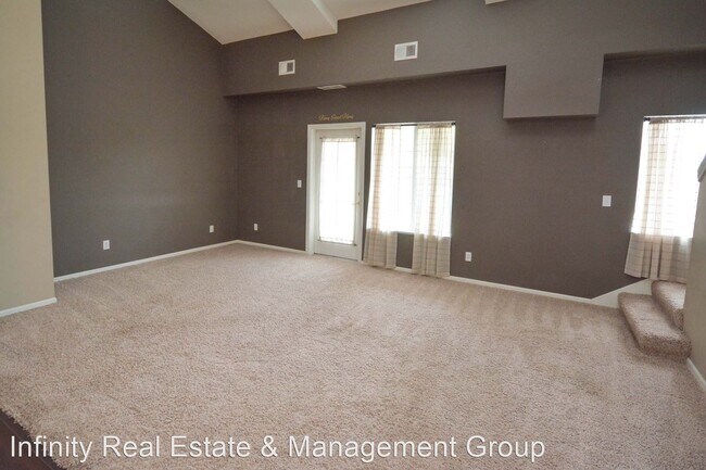 Building Photo - 2 br, 1 bath House - 2092 11th Ave SE Unit C