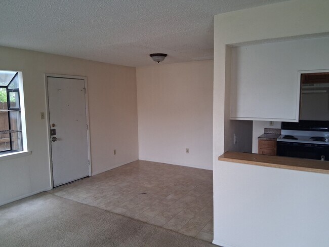 Foto del edificio - 4502 Hunt Cir