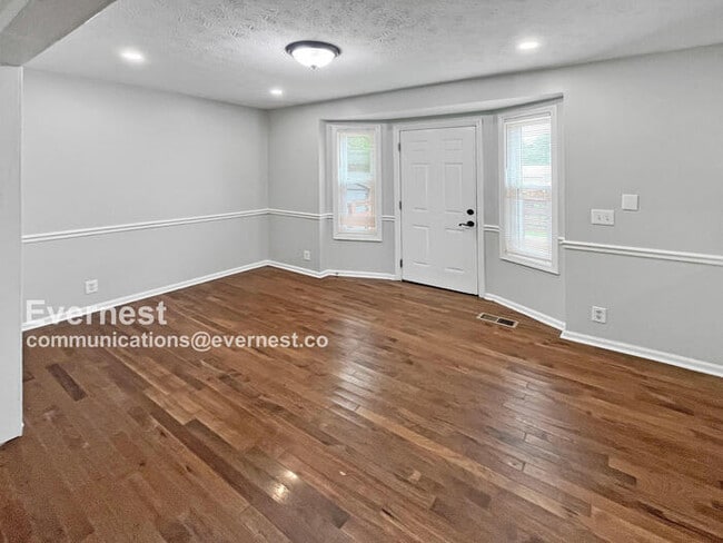 Building Photo - 508 Highland Dr