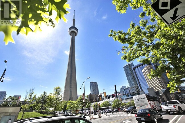 Building Photo - 51 Lower Simcoe St