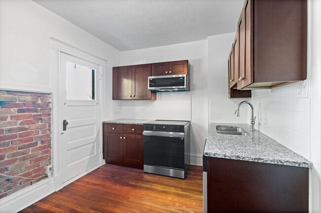 Foto del edificio - 2639 E 12th Ave
