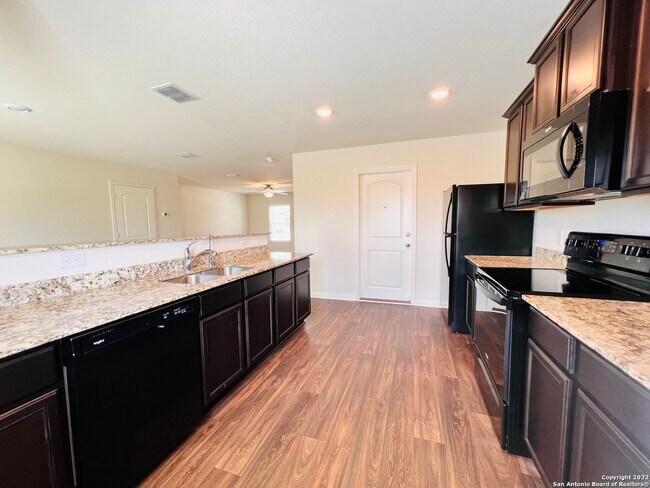 Foto del edificio - 11802 Nucio Ridge