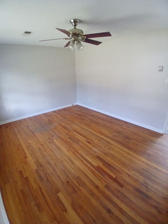 Foto del edificio - Ranch home near downtown Clayton