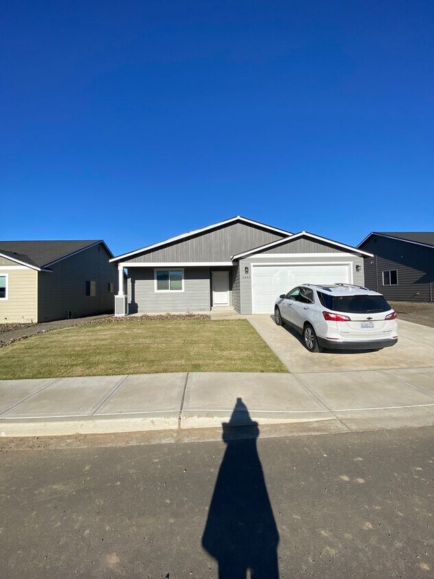 Primary Photo - Brand New Home in A Brand New Community