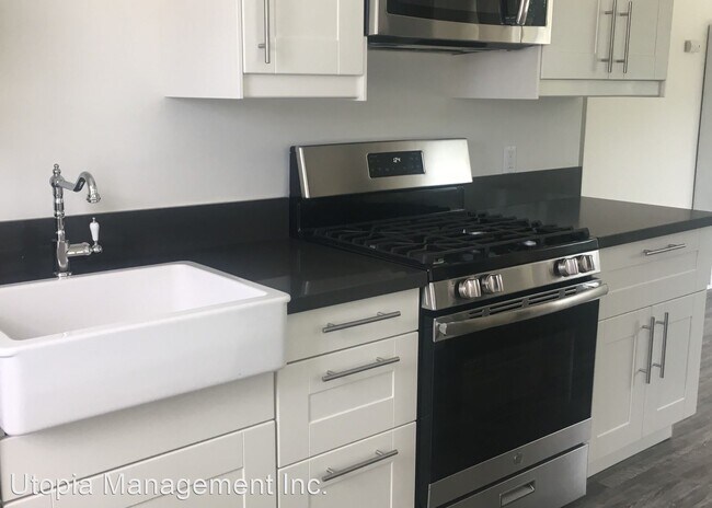 Foto del edificio - 4318-4320 Noyes St