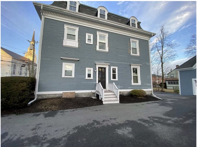 Foto del edificio - 14 Church Ave