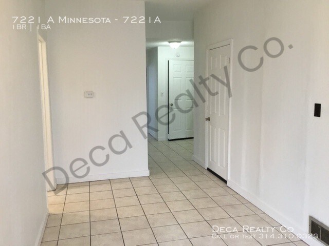 Foto del edificio - 1 Bedroom Apartment