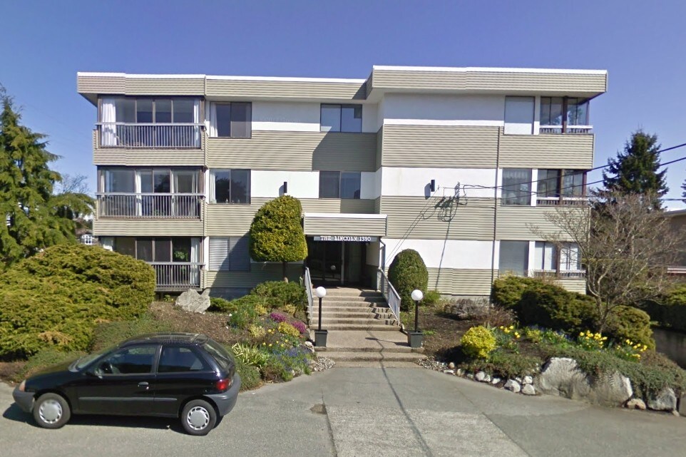 Lincoln Apartments 1390 Merklin St White Rock, BC