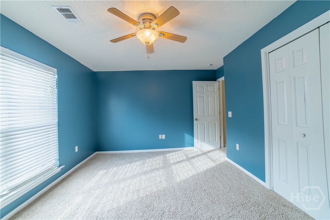 Foto principal - 422 Copper Creek Cir