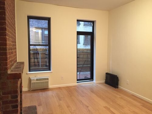 Primary Photo - 149 E 84th St