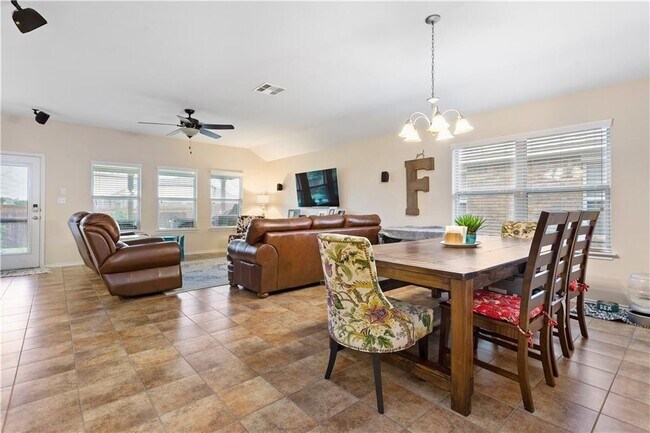 Building Photo - 3716 Anchor Bay Dr