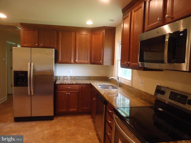 Foto del edificio - 16594 Purcellville Rd