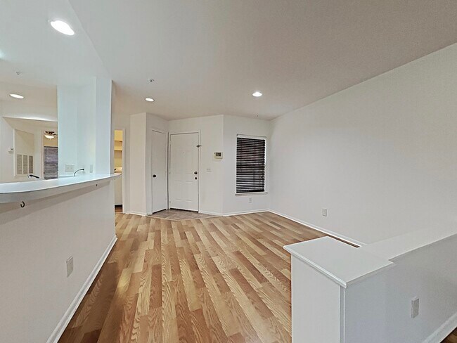 Foto del edificio - 490 N Pin Oak Pl