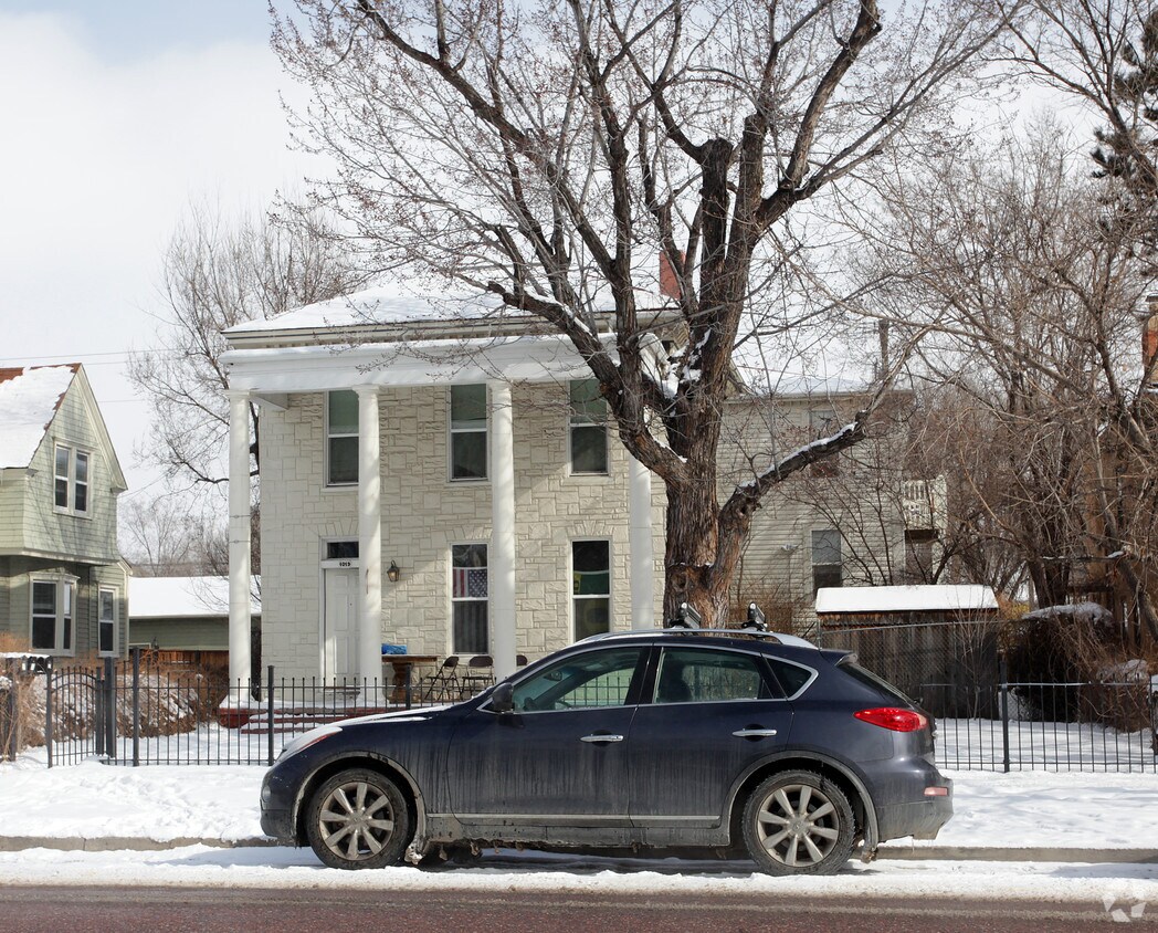 Foto del edificio - 1019 N Weber St