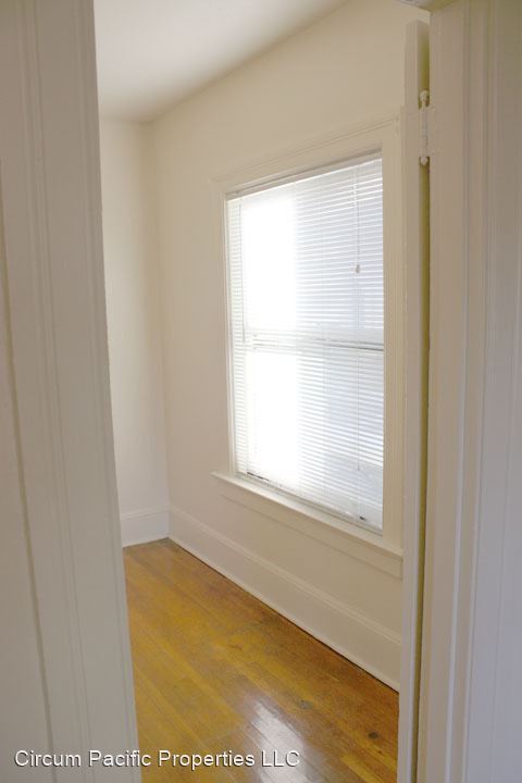 Foto del edificio - 325 NW 18th Ave