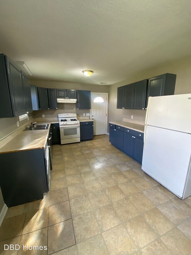 Building Photo - 3 br, 1 bath House - 4923 Webster Ave