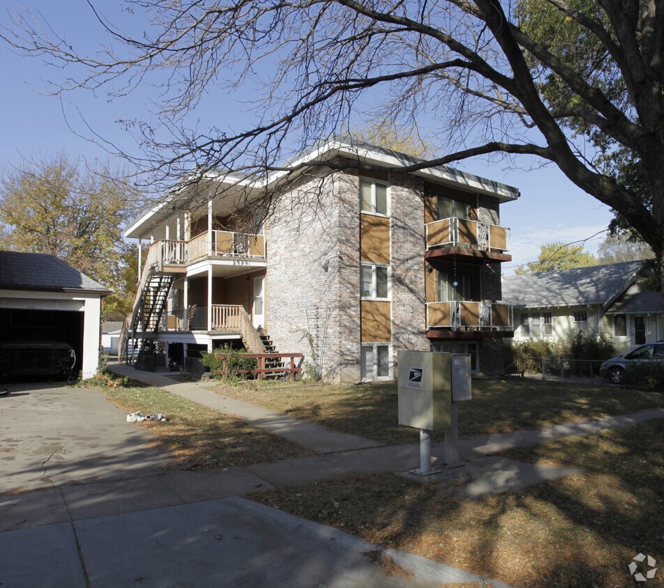Foto principal - 2909 N 52nd St