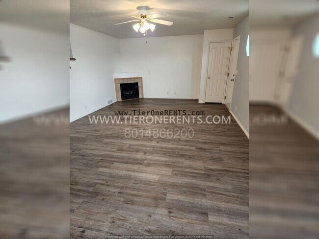 Building Photo - no deposit option available for qualified ...