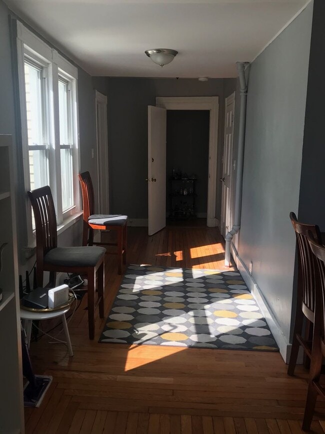 Foto del edificio - 229 Dwight St