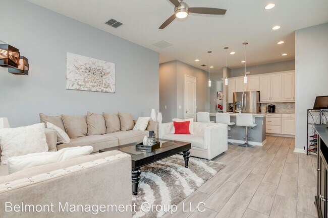 Foto del edificio - 4 br, 3 bath House - 10154 Henbury St