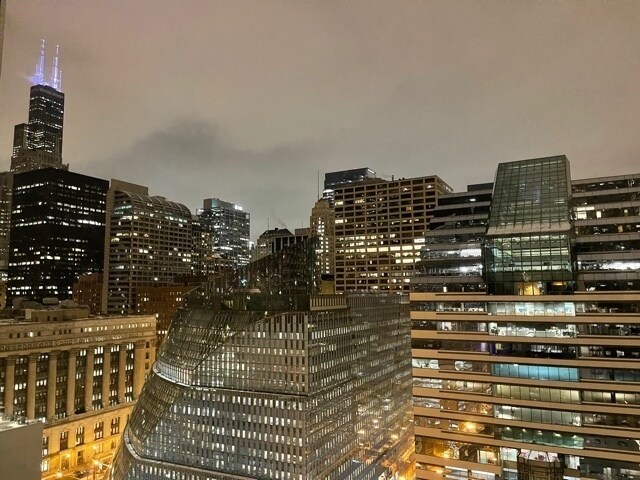 Building Photo - 200 N Dearborn St