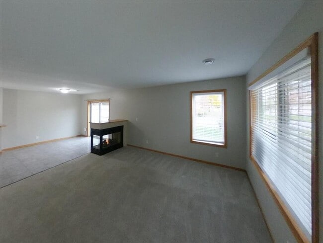 Building Photo - 13758 Flay Ave N