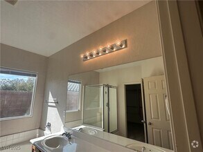 Building Photo - 2676 Dirleton Pl