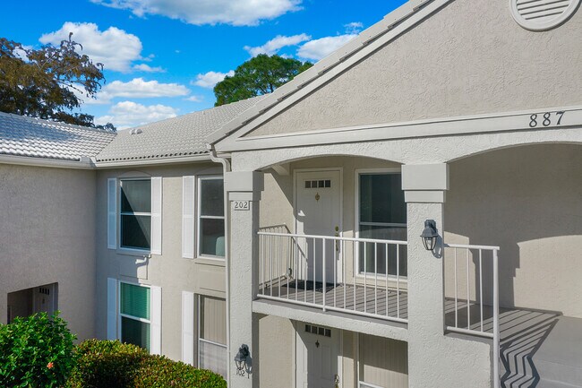 Building Photo - 887 Gulf Pavillion Dr