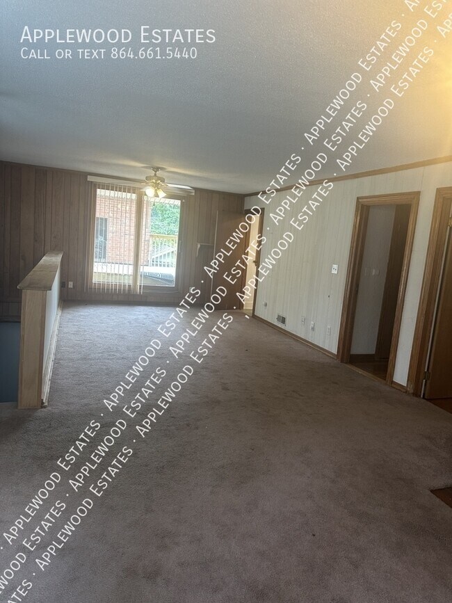 Building Photo - 114 Brookside Rd