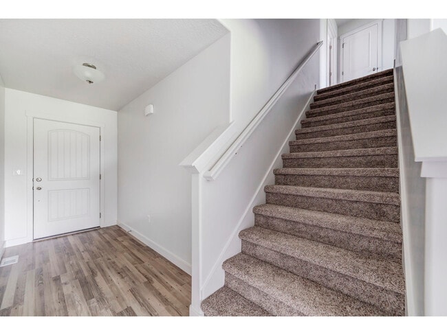 Building Photo - 523 W 1520 S