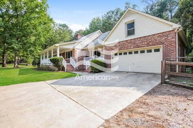 Building Photo - 1021 Old Birch Dr