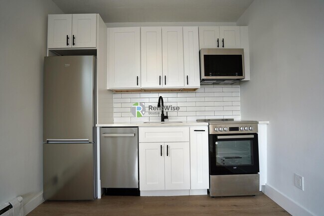 Foto del edificio - 740 E 7th St