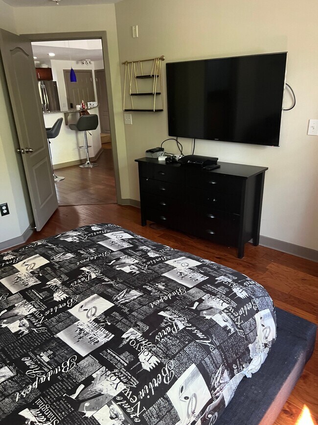 Foto del edificio - 390-317 17th St NW