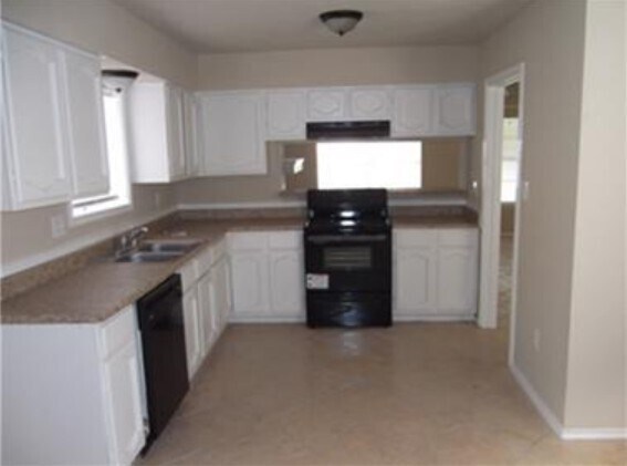 Foto del edificio - 22603 Millgate Dr