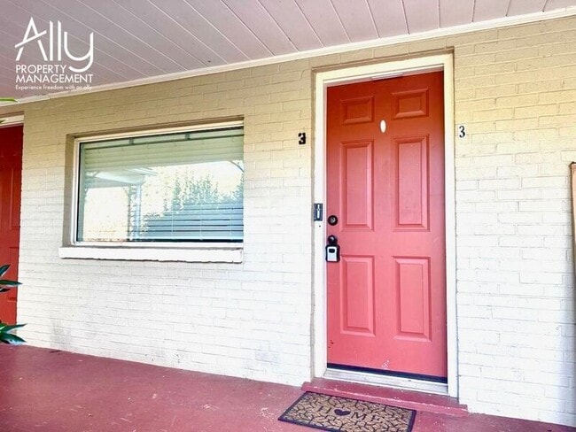 Building Photo - 638 Ivy Hill Ln