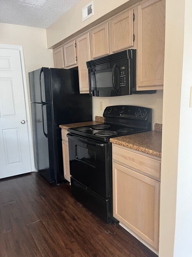 Interior Photo - Bridlewood on Westland