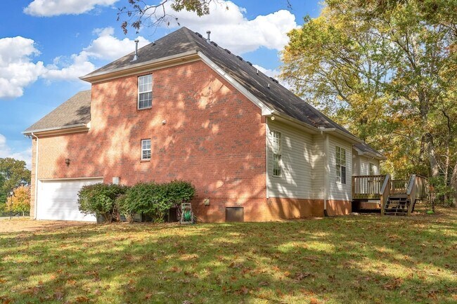Foto del edificio - 107 Havenwood Ct